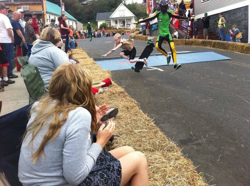 skateboard attack during a race