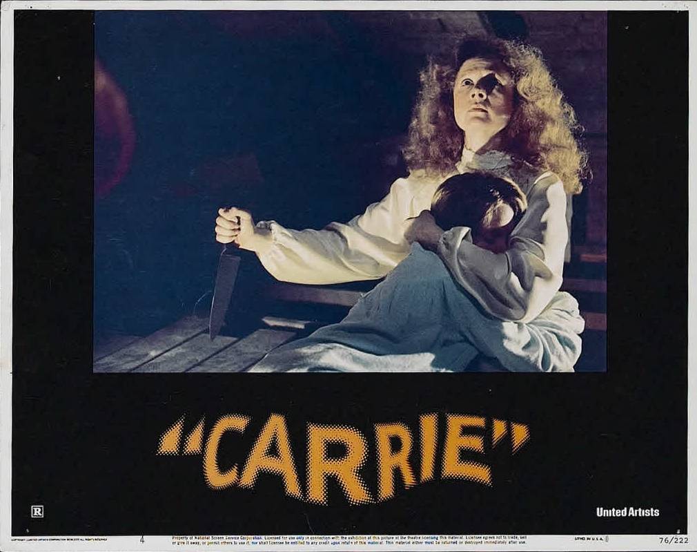 carrie with mother in 1976 movie