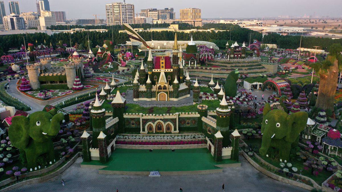dubai-miracle-garden