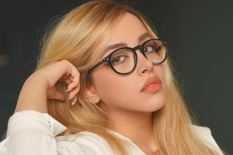 woman wearing glasses