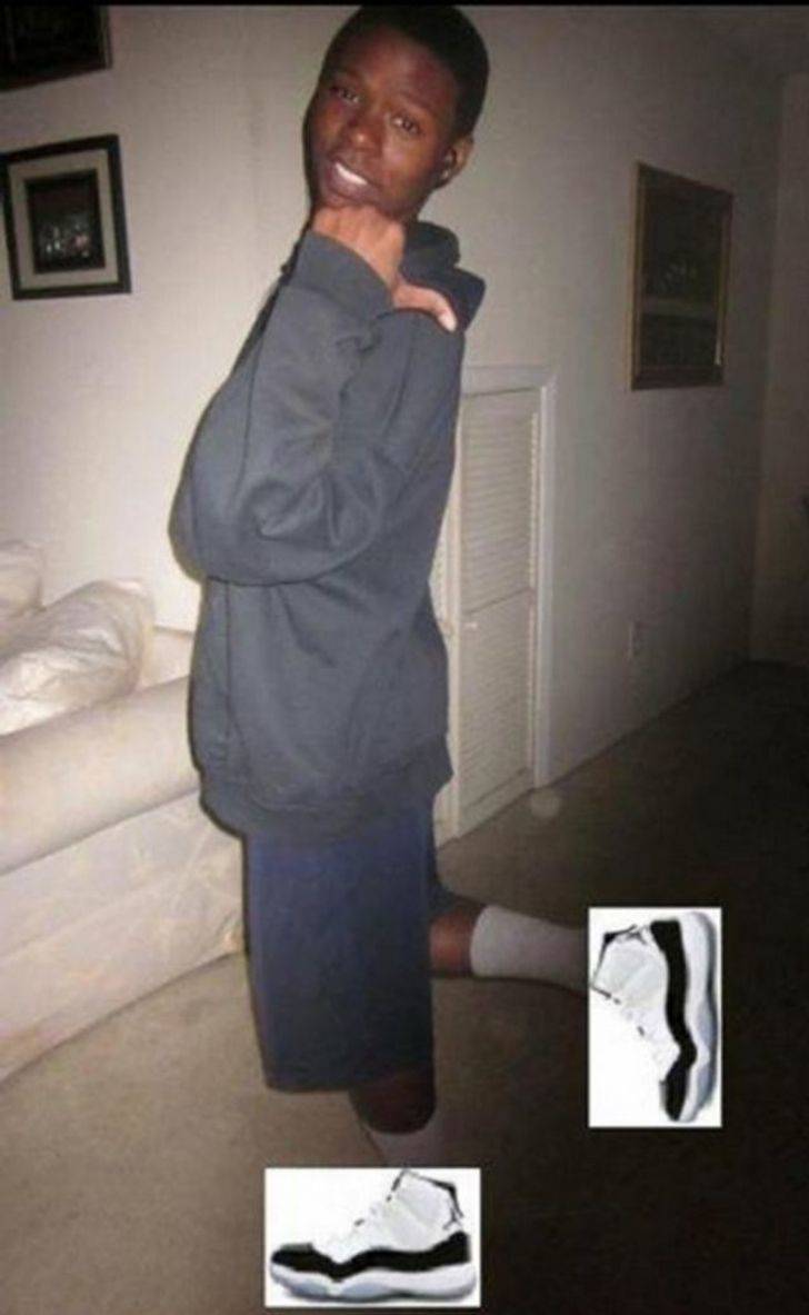 jordans on his feet aren't real