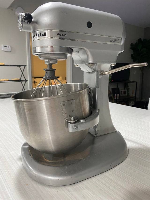 A photo of a KitchenAid stand mixer that was given to a colleague by a coworker who was cleaning out his garage