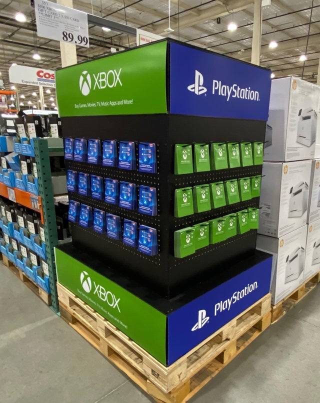 mislabled xbox and playstation cards at store