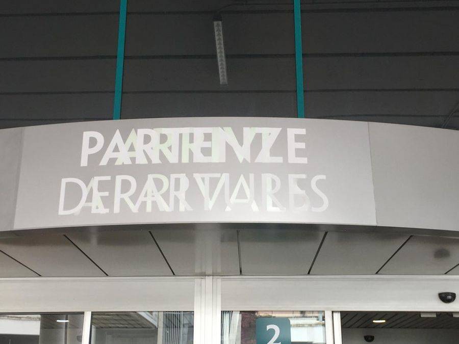 weird sign no one can read