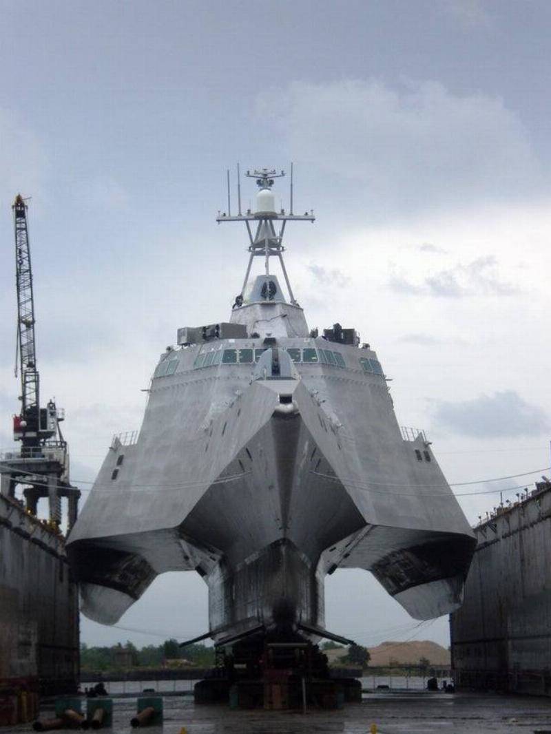 Giant-Modern-Battle-Ship-Out-Of-Water-17869