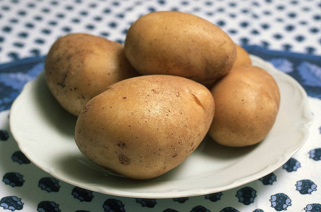 potatoes on a plate