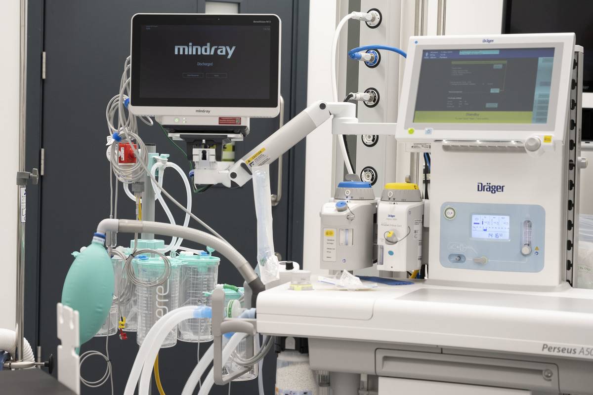CWMBRAN, WALES - NOVEMBER 11: A Perseus A500 anaesthesia machine in the operating theatre of the Llanfrechfa Grange Hospital on November 11, 2020 in Cwmbran, Wales. 