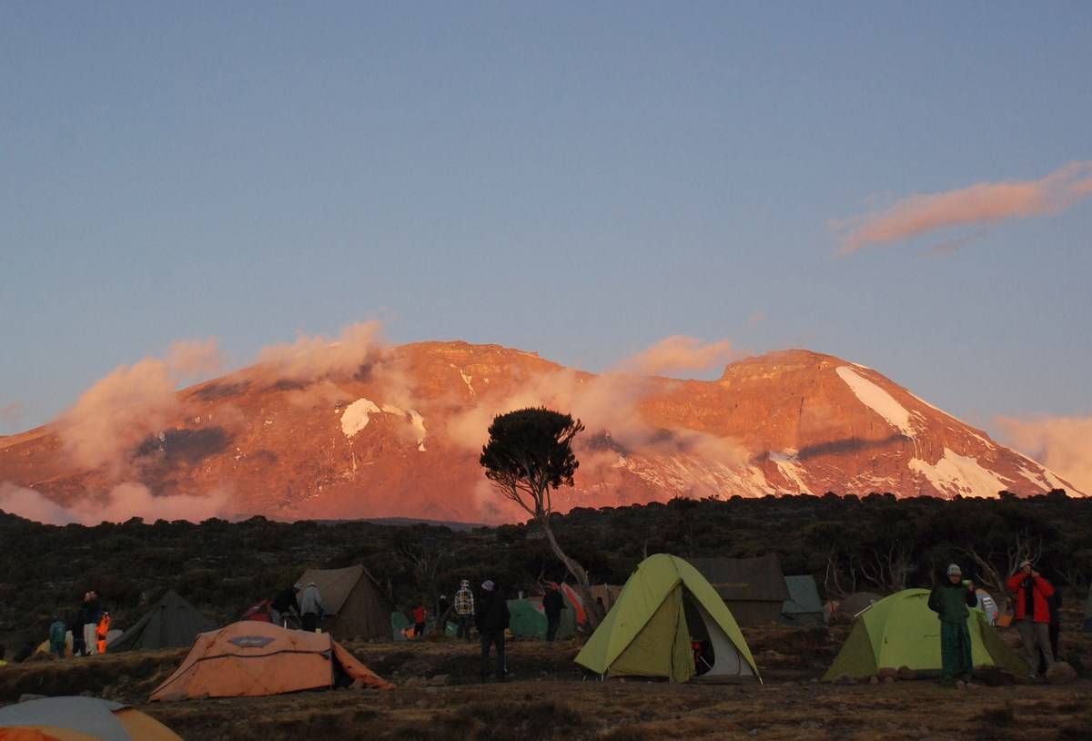 CRICKET-TANZANIA-KILIMANJARO