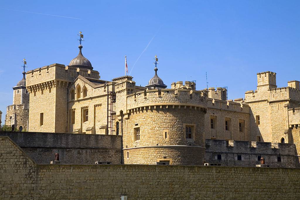 External fortifications of the Tower of London