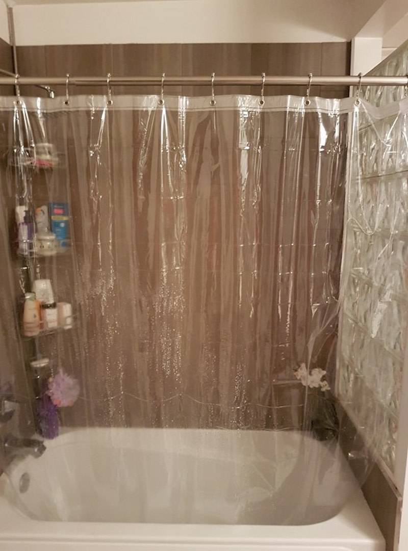Clear shower curtain liner 