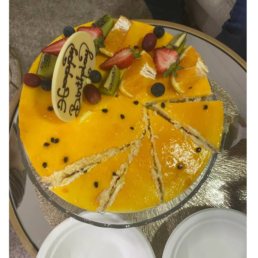 cake cutting gone wrong