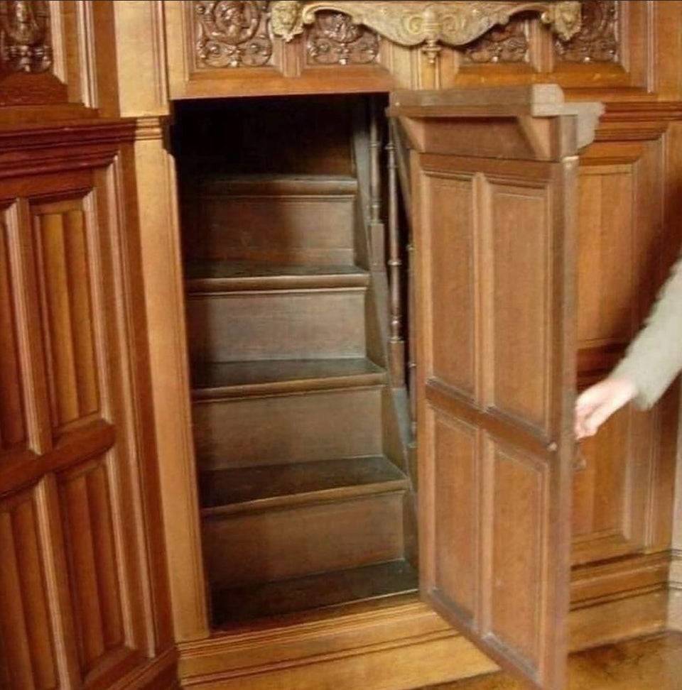 victorian home has hidden staircase