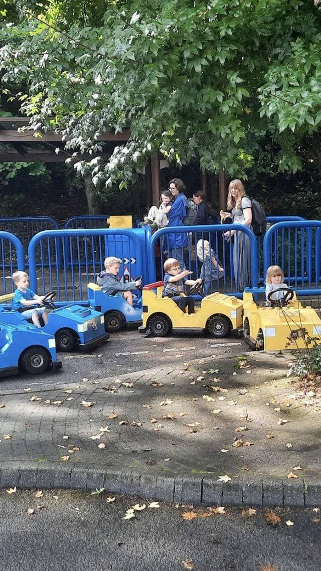 Lego land traffic jam kids driving cars