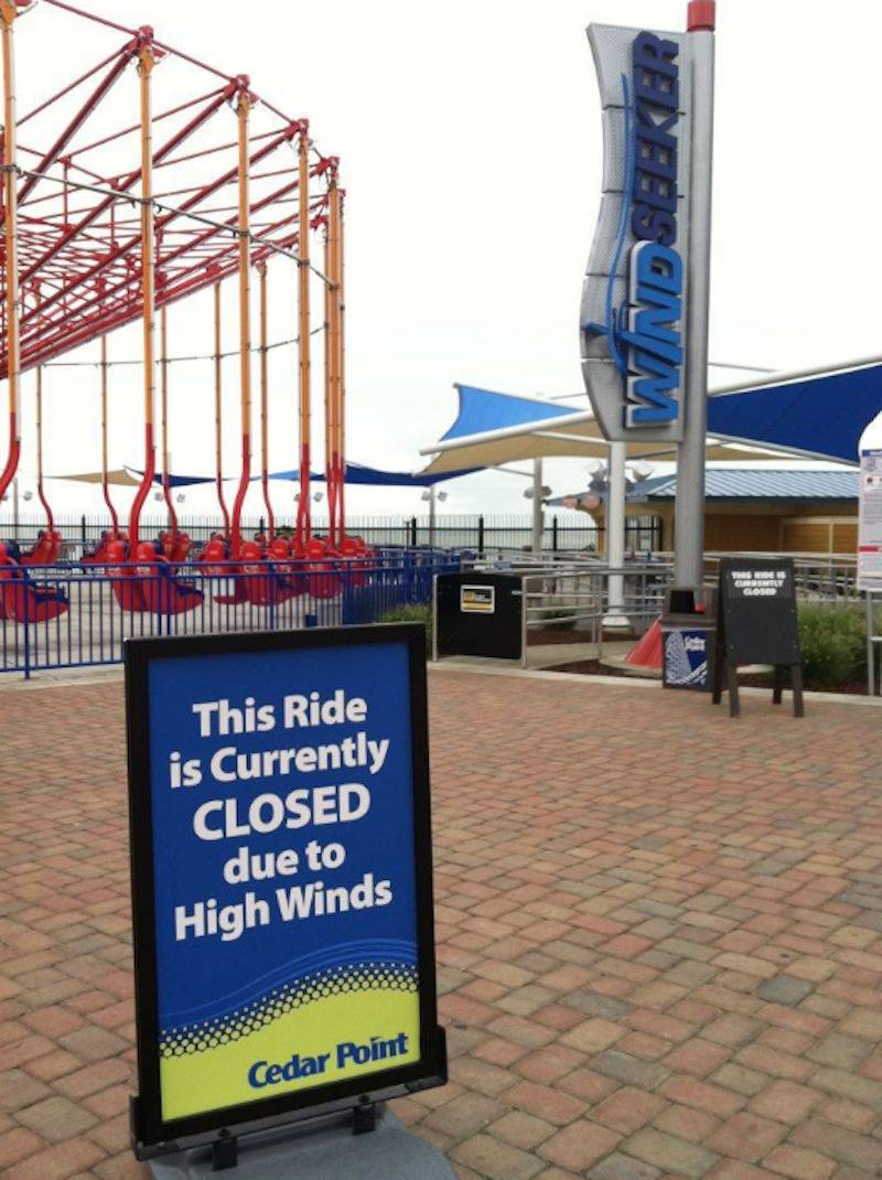 Wind Seeker ride at amusement park closed due to high winds