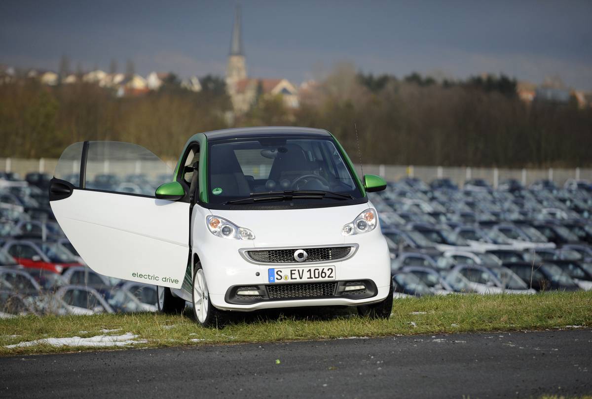 FRANCE-INDUSTRY-AUTO-ELECTRIC