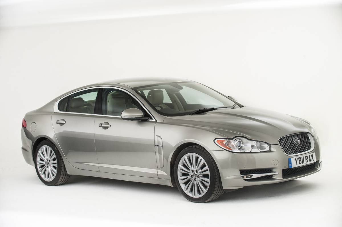 2011 Jaguar Xf.