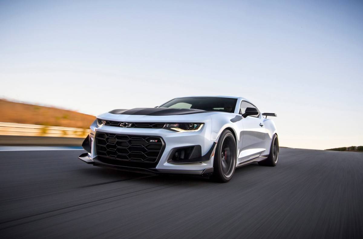 2019-Chevrolet-Camaro-ZL1-1LE-015