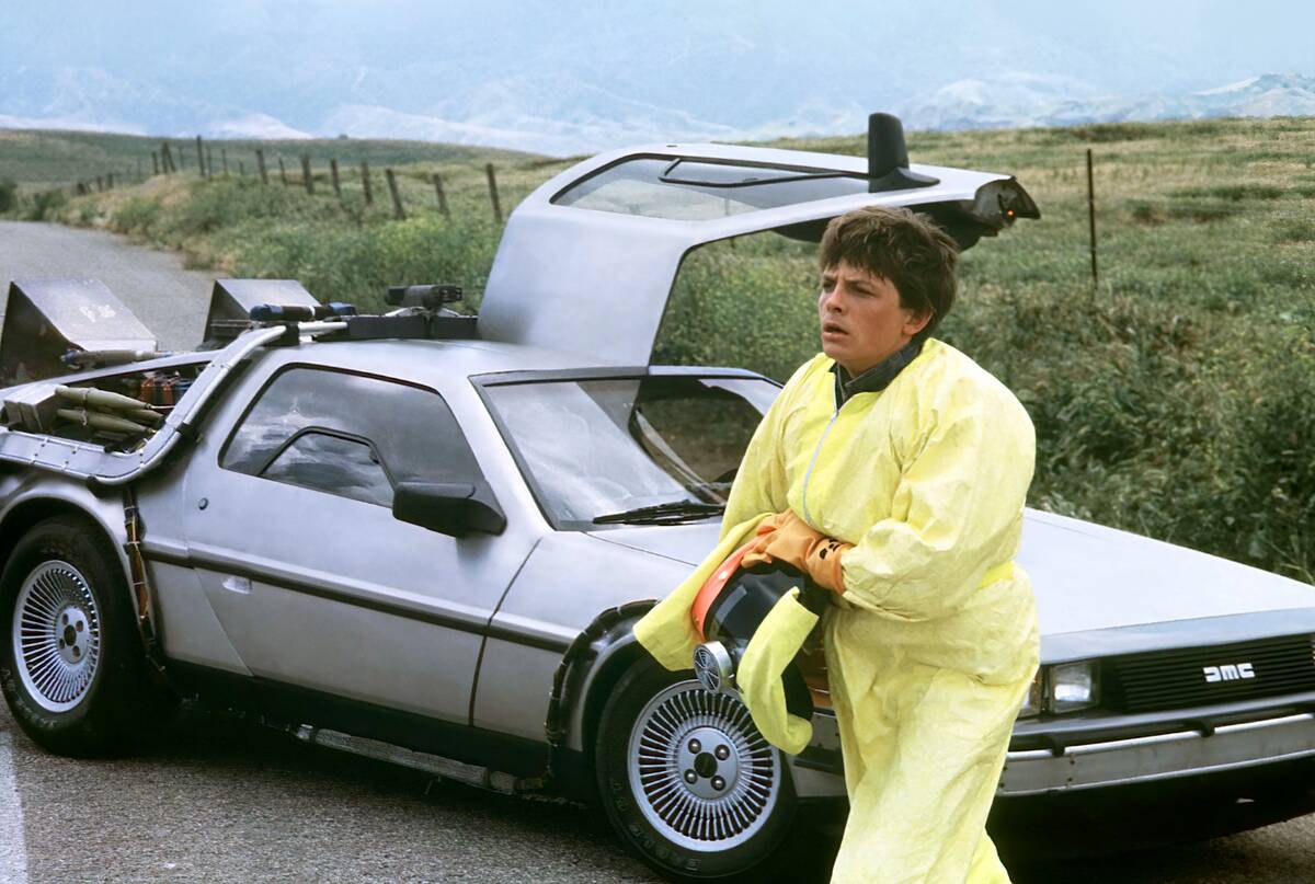 back-to-the-future_MeQR34