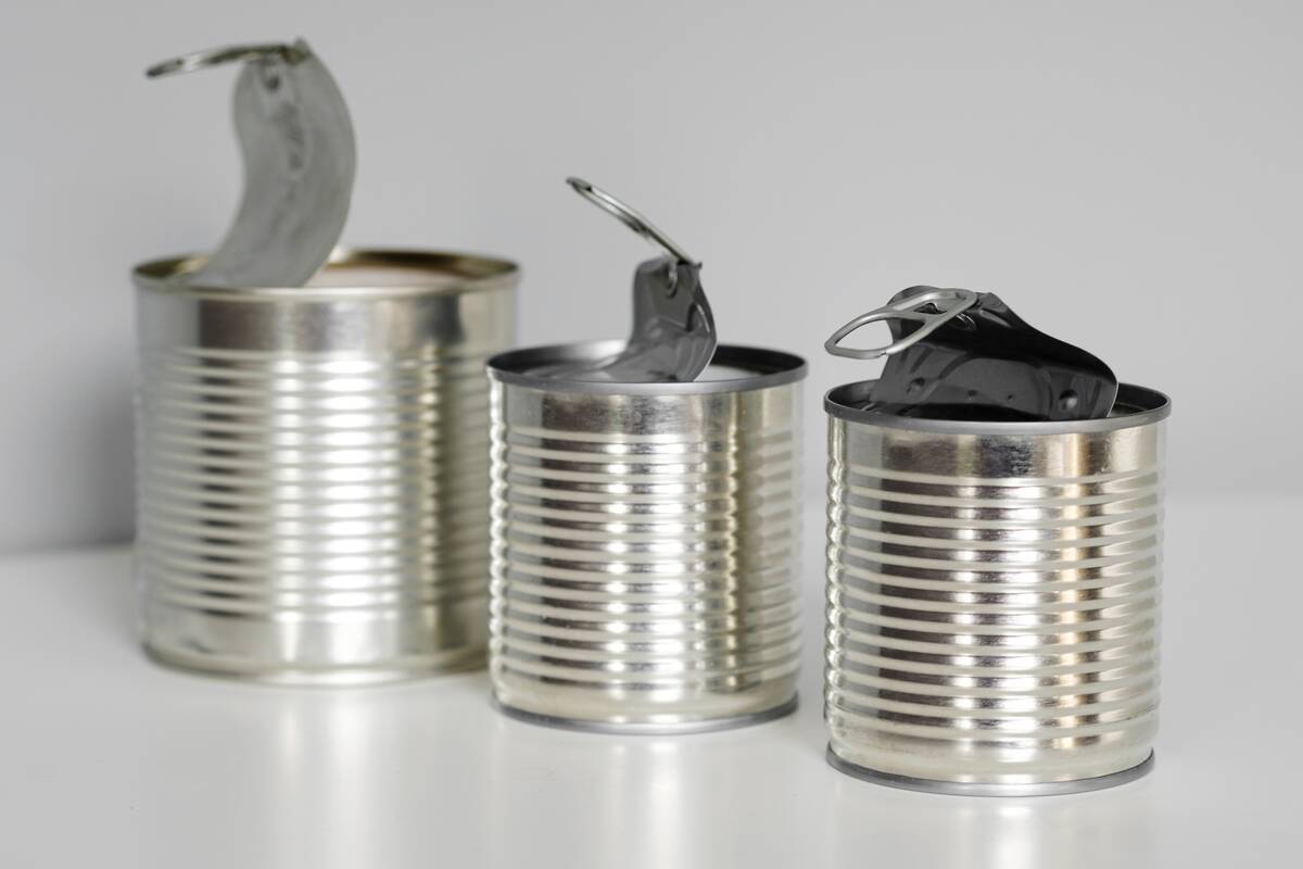 empty-tin-cans-on-a-gray-background-concept-of-rec-2021-08-31-08-54-01-utc