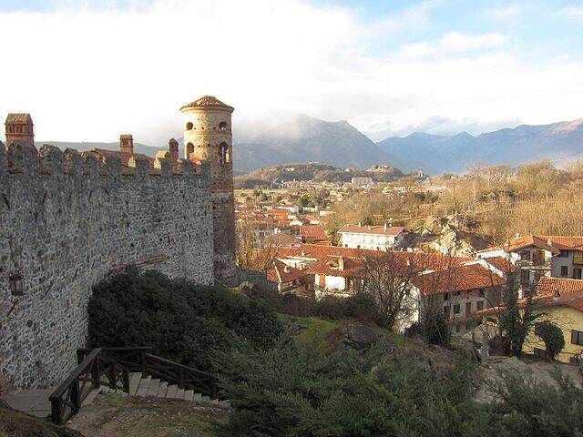 36_Castello_di_Pavone