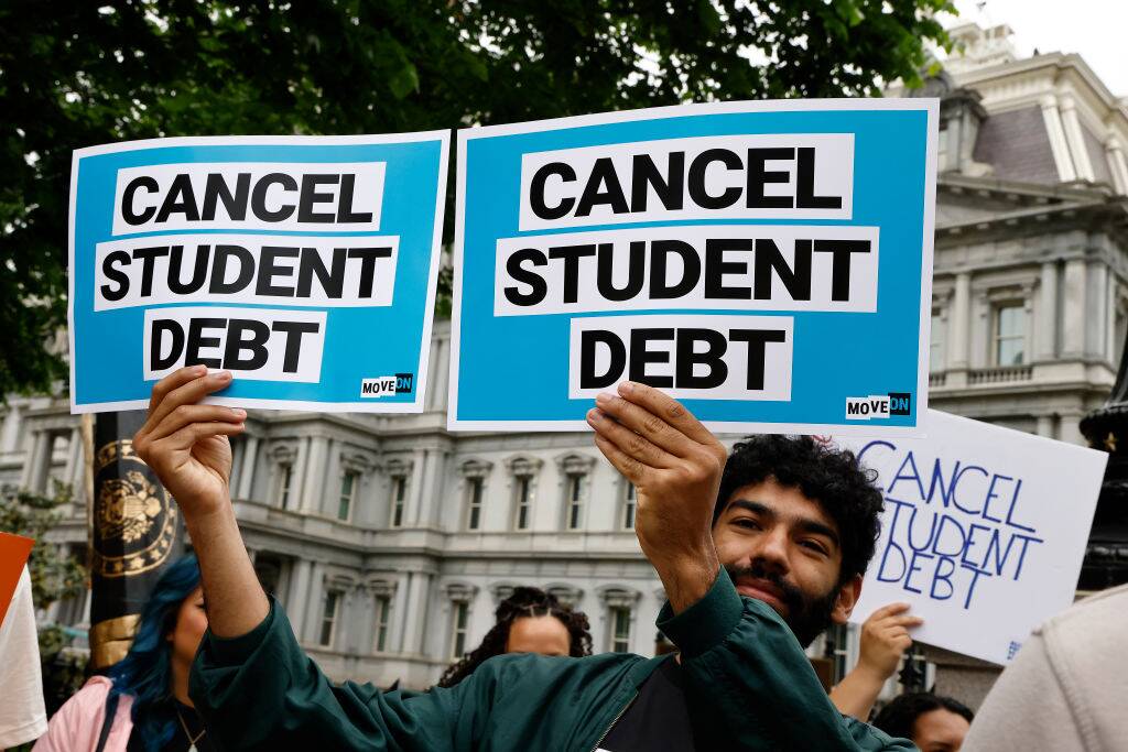 Student loans protest