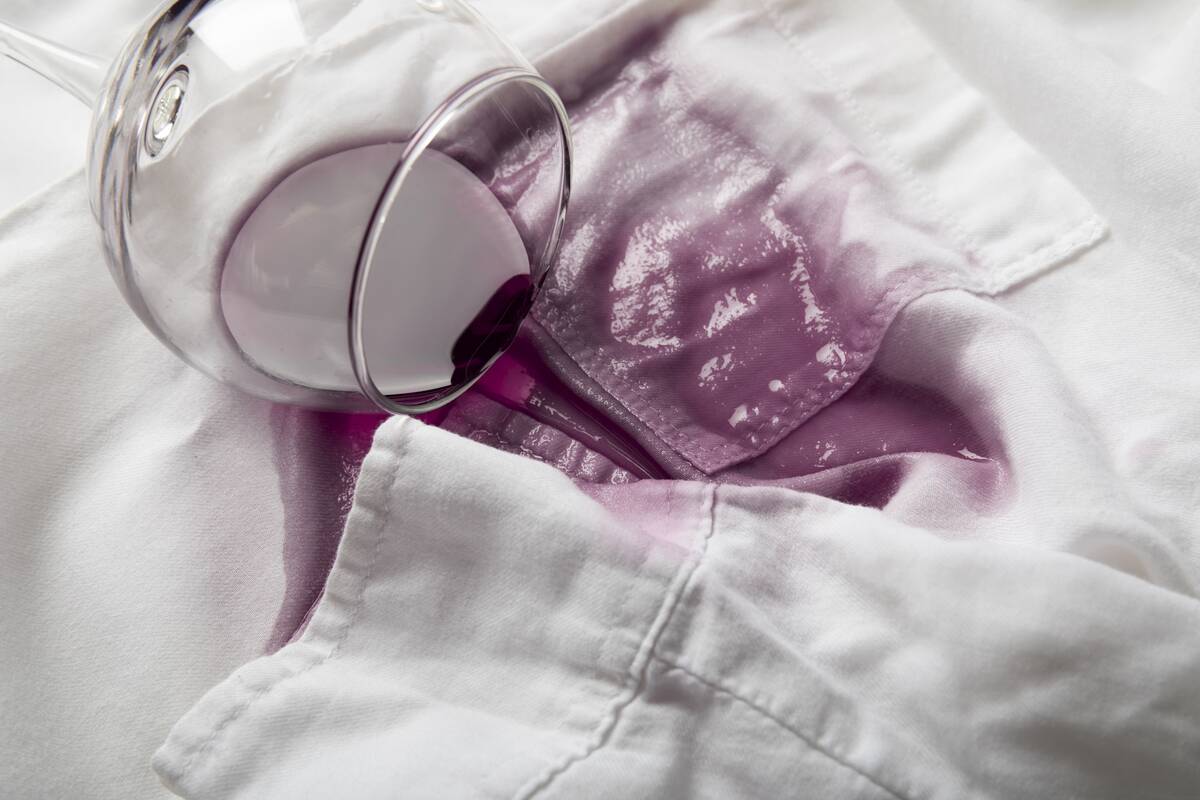 close-up-wine-stain-detail