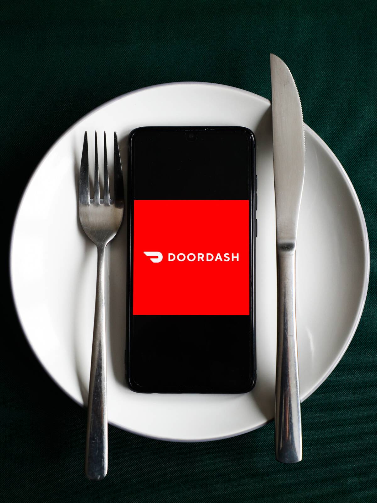 Food Delivery Services Booming