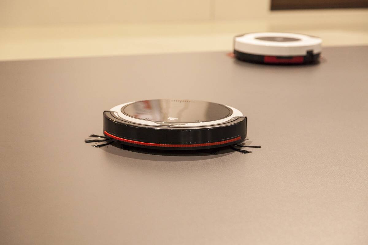 Dirt Devil Roboterstaubsauger auf der IFA 2017 in Berli