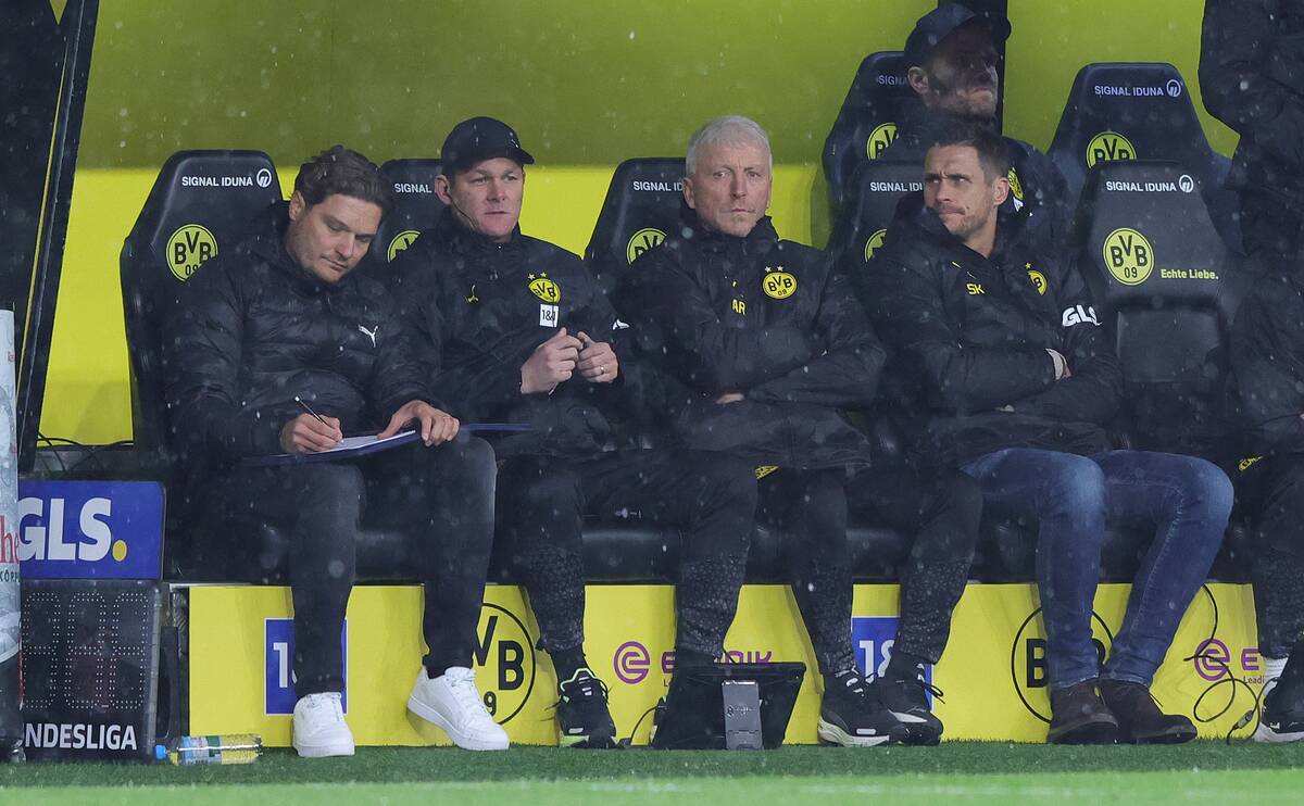 Borussia Dortmund v Borussia Mönchengladbach - Bundesliga