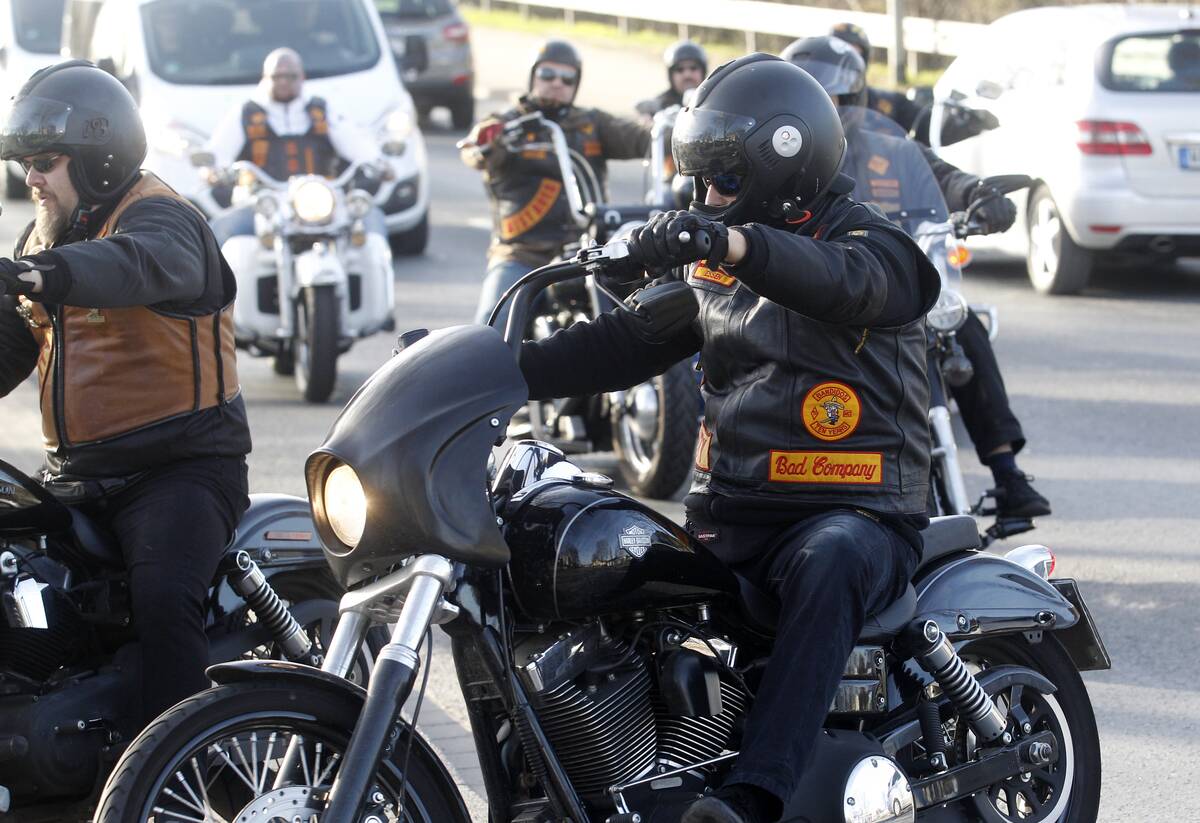 Funeral service after double homicide in Herne