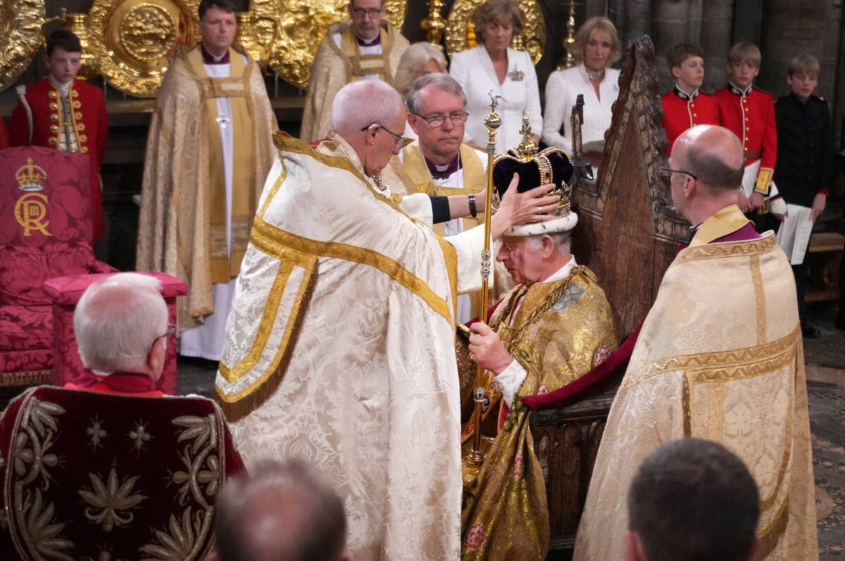 TOPSHOT-BRITAIN-ROYALS-CORONATION