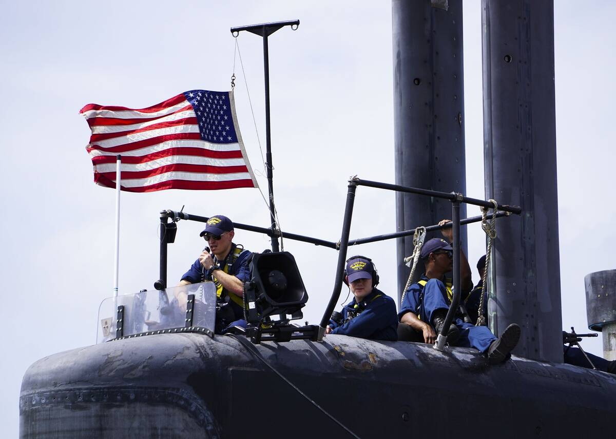 Uss Albuquerque Departs Diego Garcia