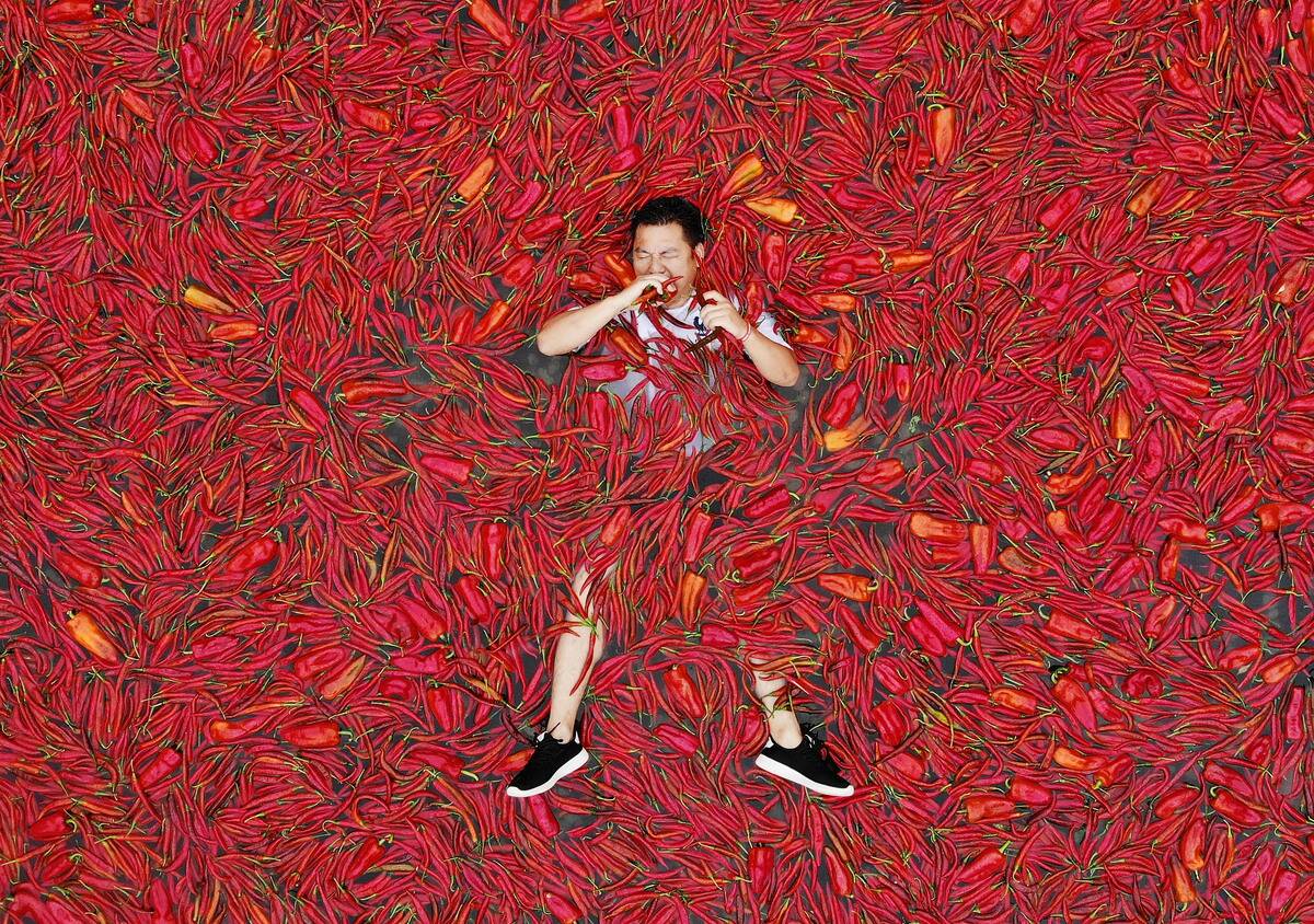 Chili-Eating Contest In Hunan
