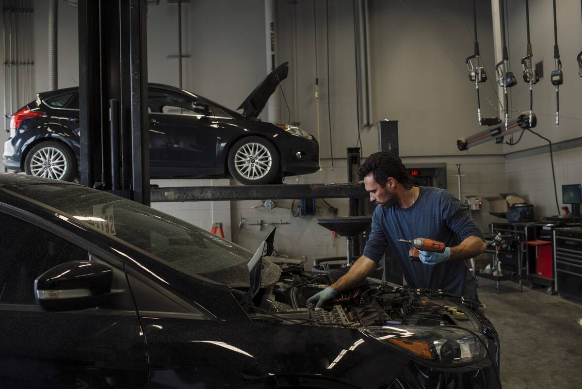 From Binge to Bust: A Canadian Oil Town Lines Up At The Food Bank