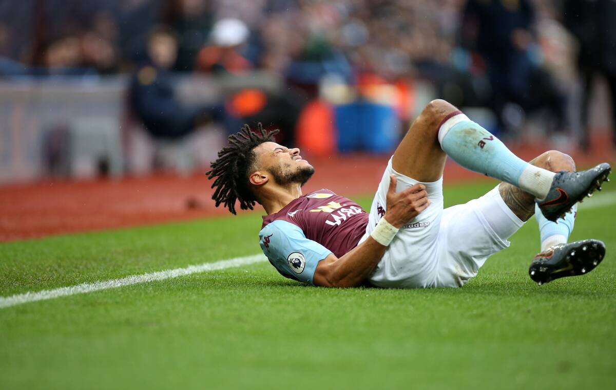 Aston Villa v Leicester City - Premier League