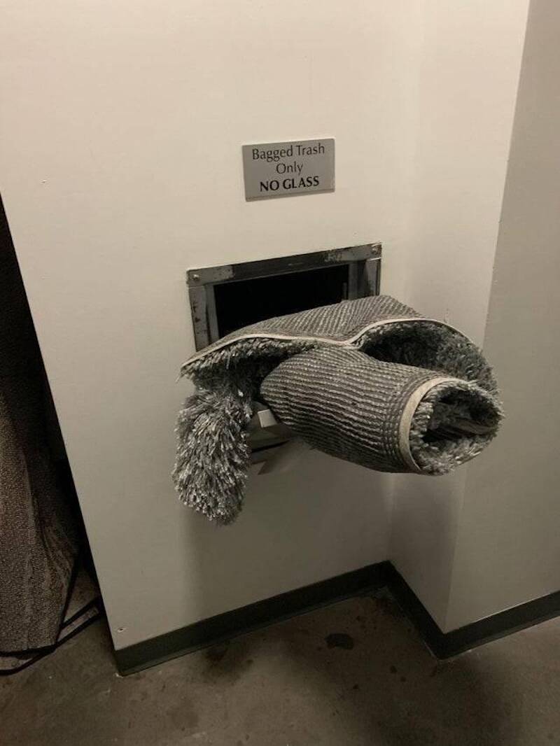 plugged-the-whole-building-23337