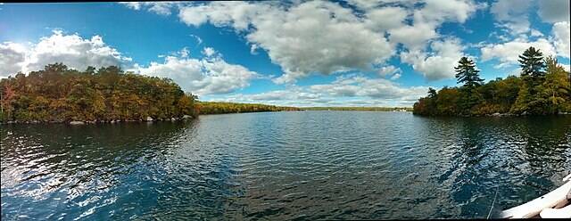 640px-Burrillville,_RI,_USA_ panoramio