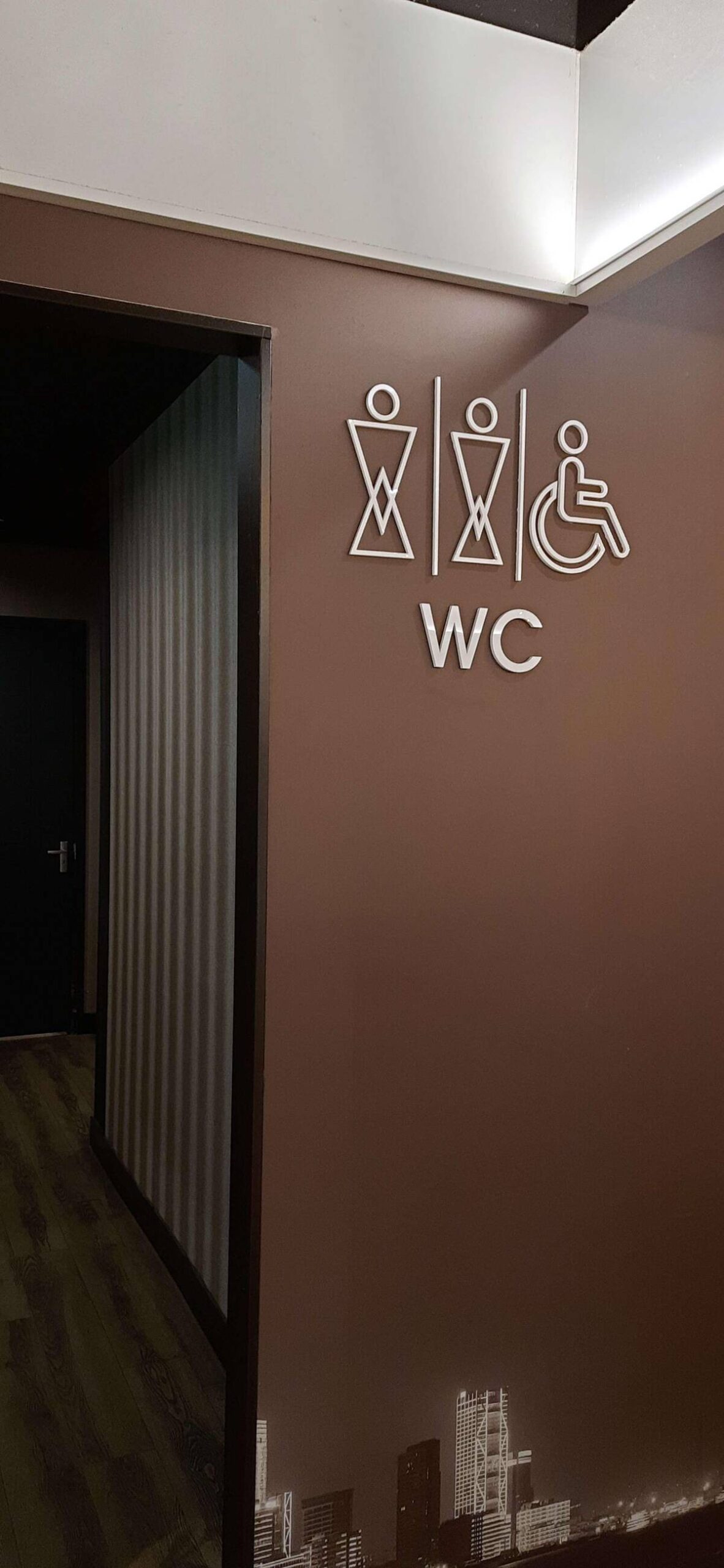 wyz5pcowcfmd1-38715