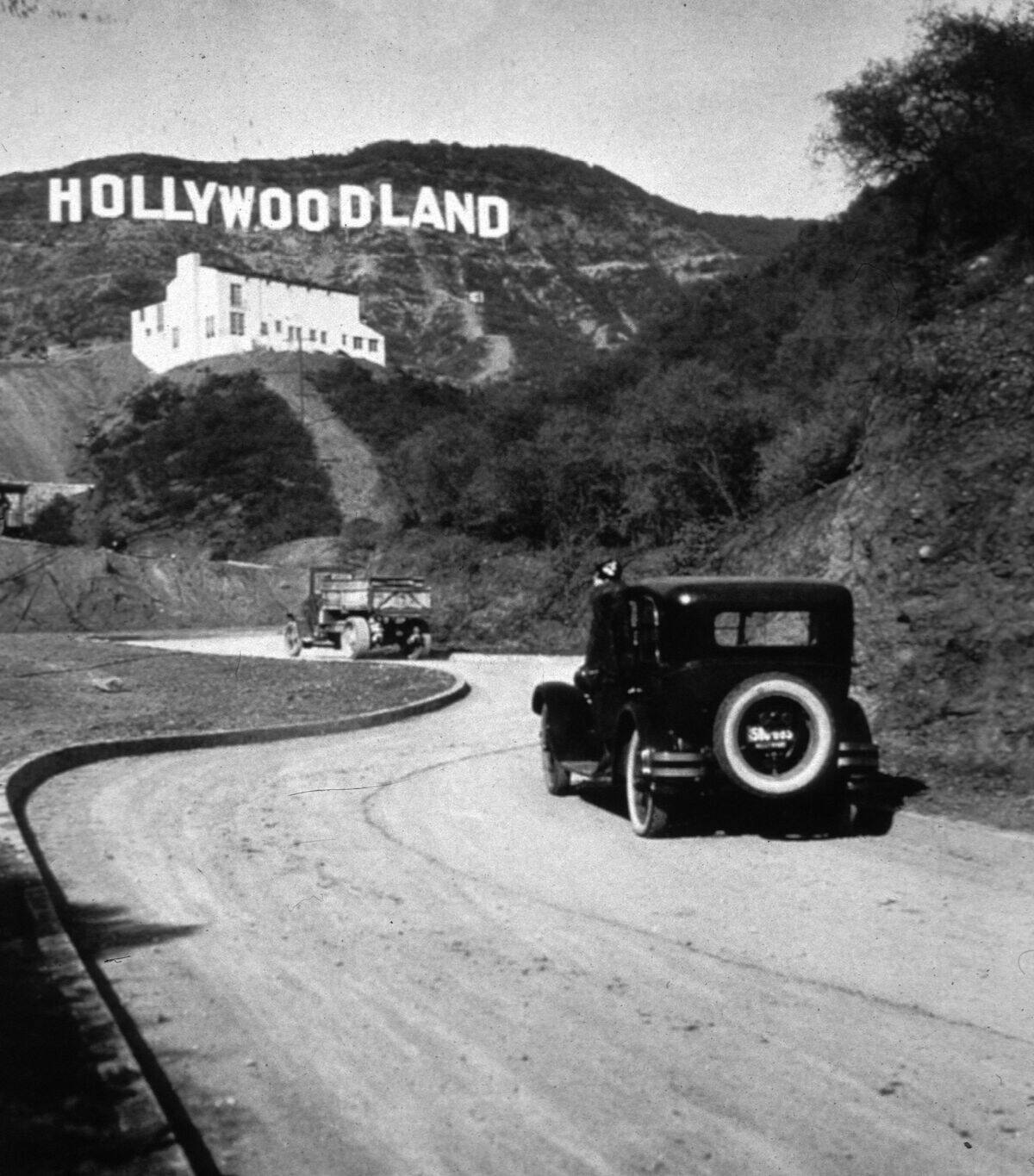 Hollywood Land