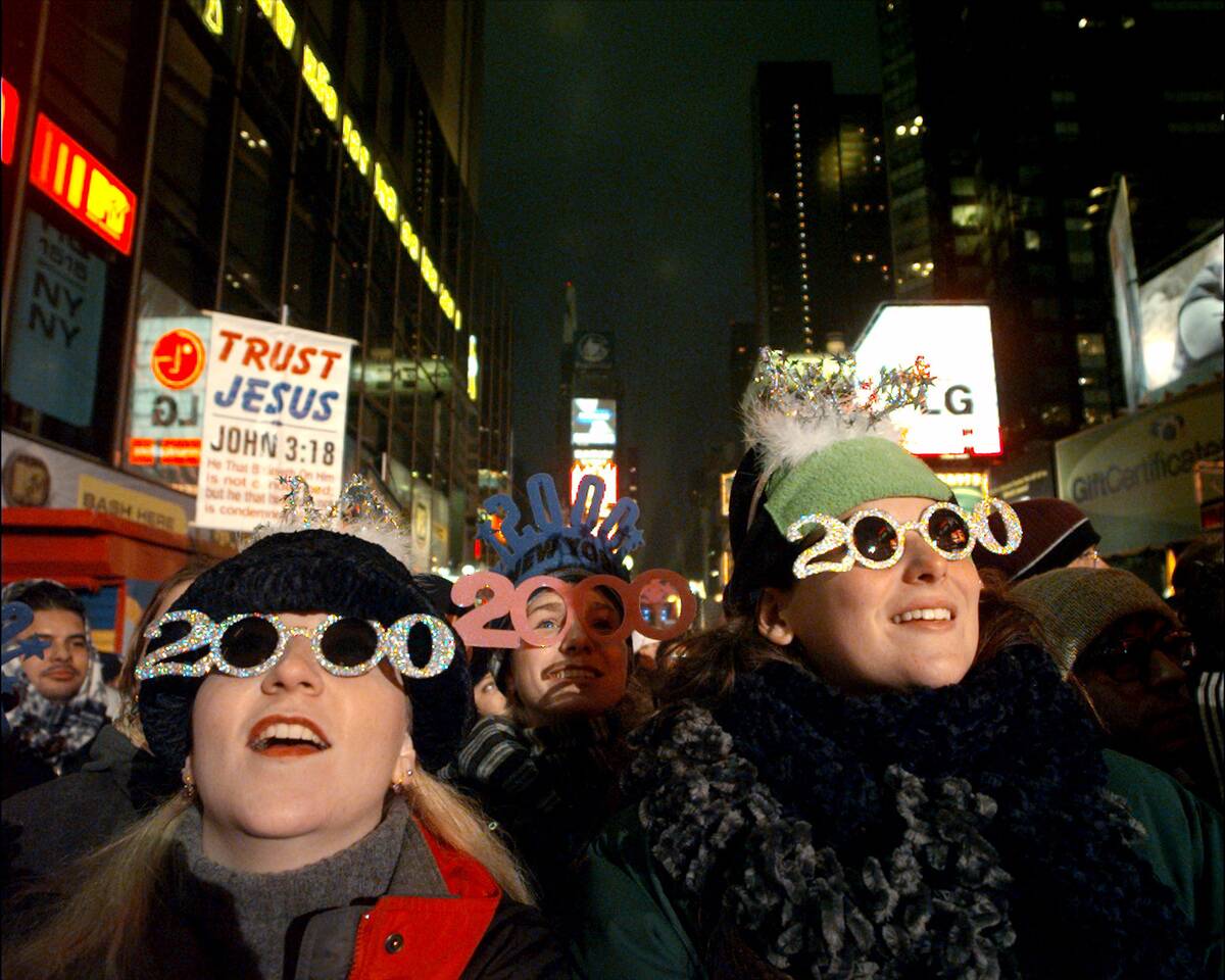 Crowds gather early in the morning in Times Square to choose