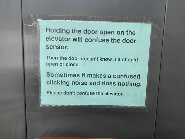 its-okay-elevator-v0-o6agg5wcz93e1
