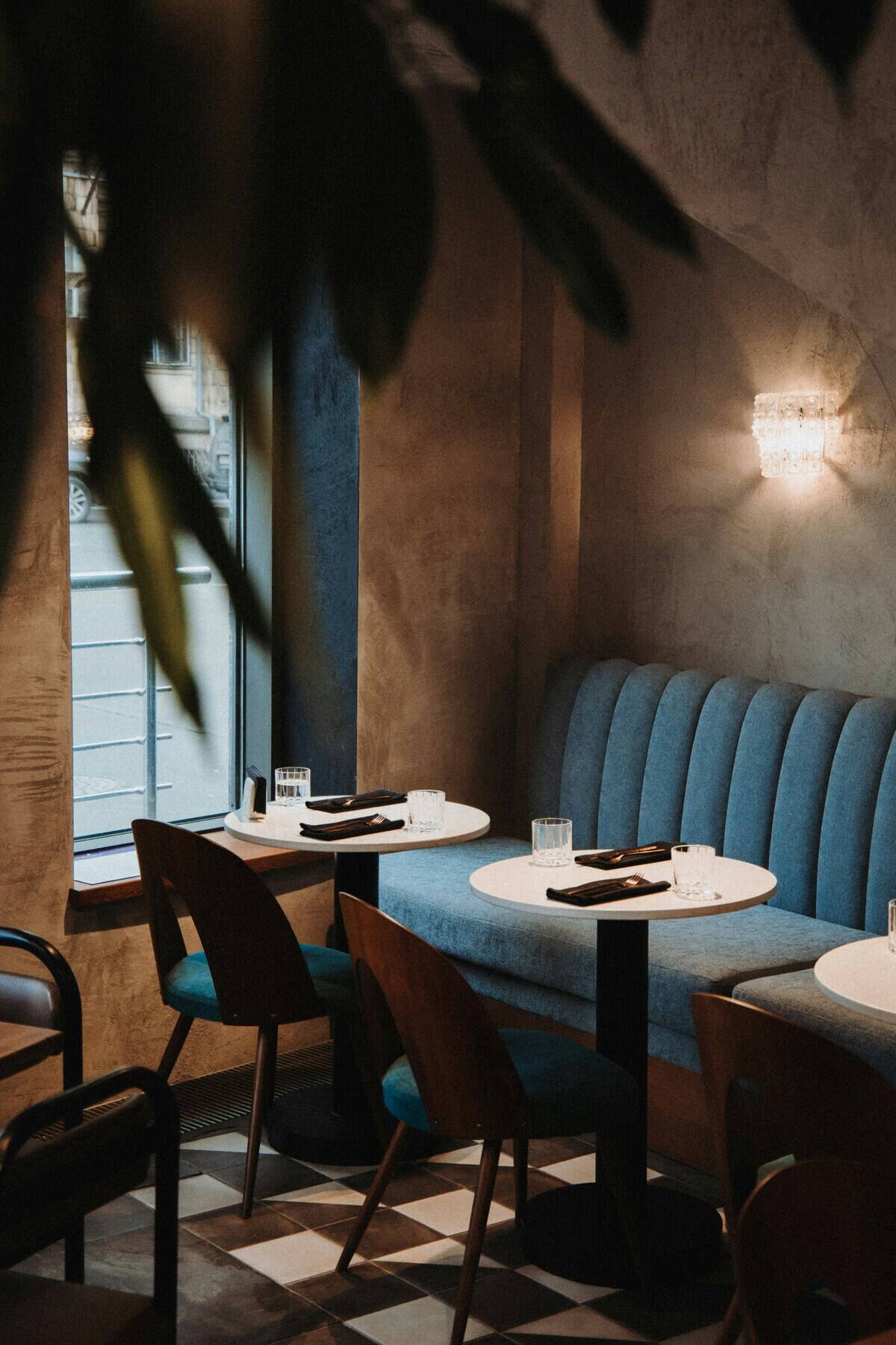 klara-kulikova-yjQDnOhGE34-unsplash