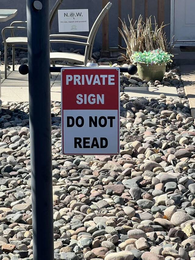 my-boyfriend-caught-this-at-work-v0-zpq0xjzufz8f1