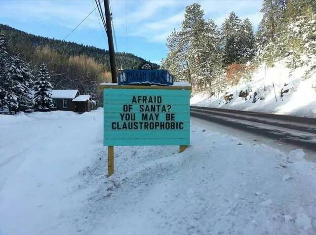 afraid-of-santa-v0-90lc703ubasf1