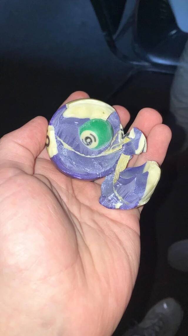 broke-an-billards-ball-and-found-a-mini-one-inside-v0-fzupqe6j0f6f1