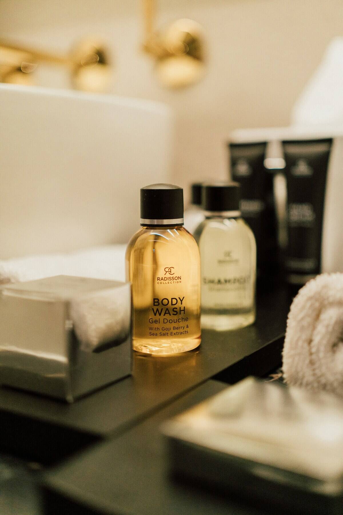 lisha-riabinina-QMP5F0gzbww-unsplash