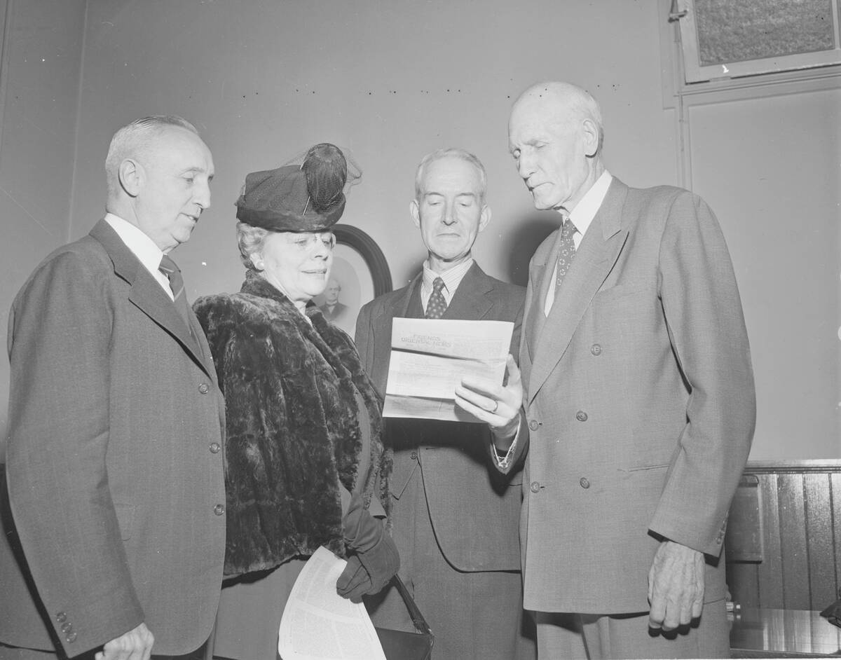 Quaker Leaders Conferring Together