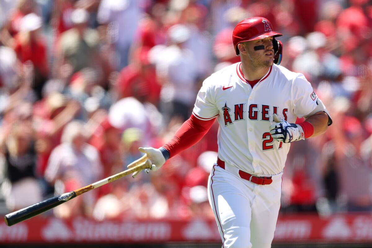 Seattle Mariners v Los Angeles Angels