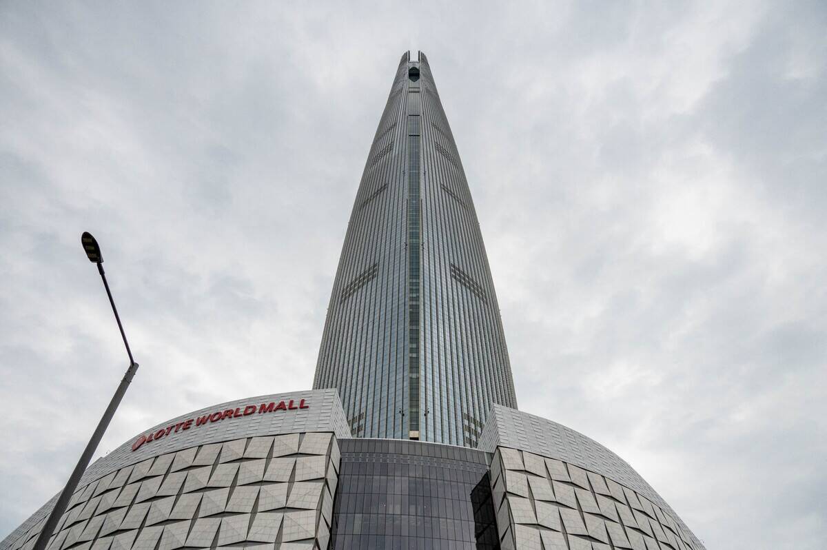 SOUTH-KOREA-SEOUL-SOCIETY-TRAVEL-STREET-PHOTOGRAPHY