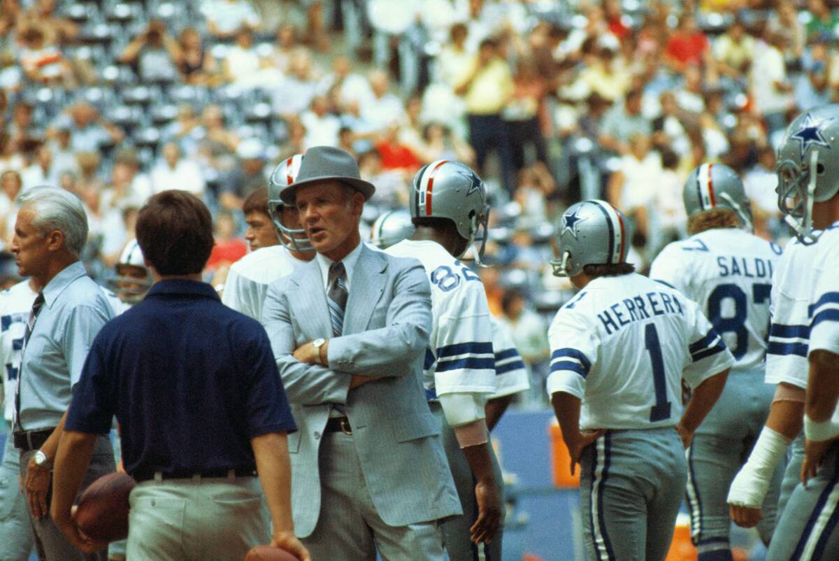 Tom Landry Observing Game